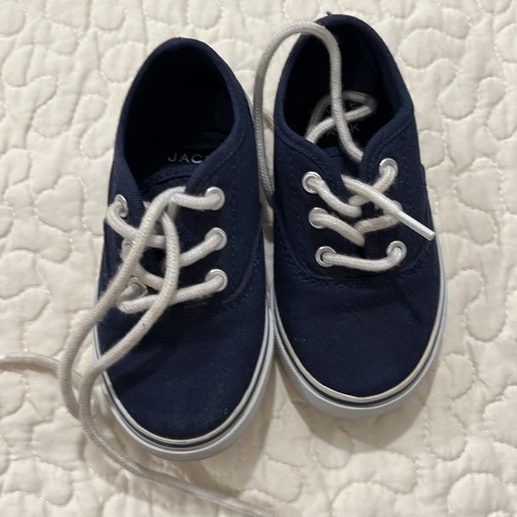 Toddler Boy 4T bundle - Picture 6 of 7